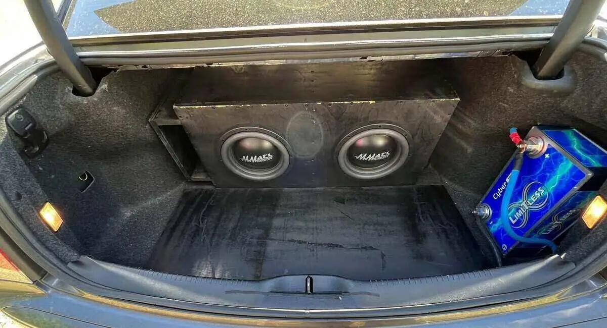 How to Stop Vibration from Subwoofer in Car