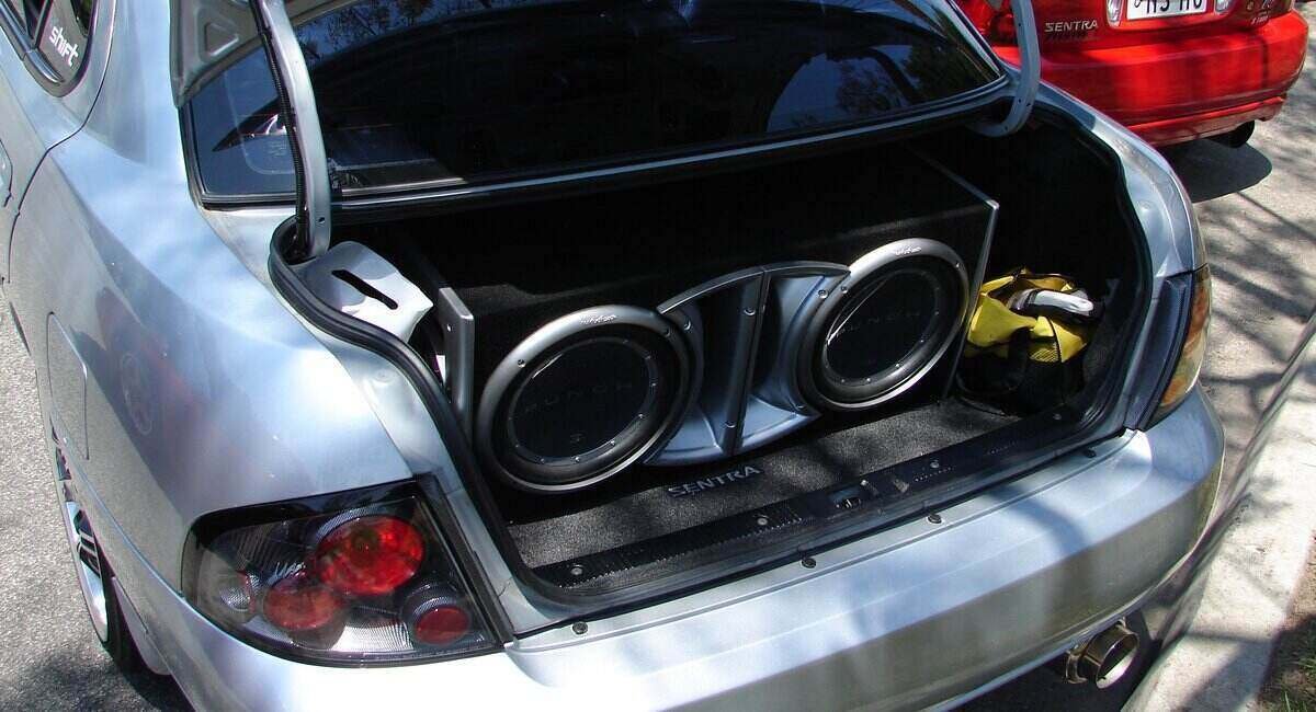 how to get deep bass from car subwoofer