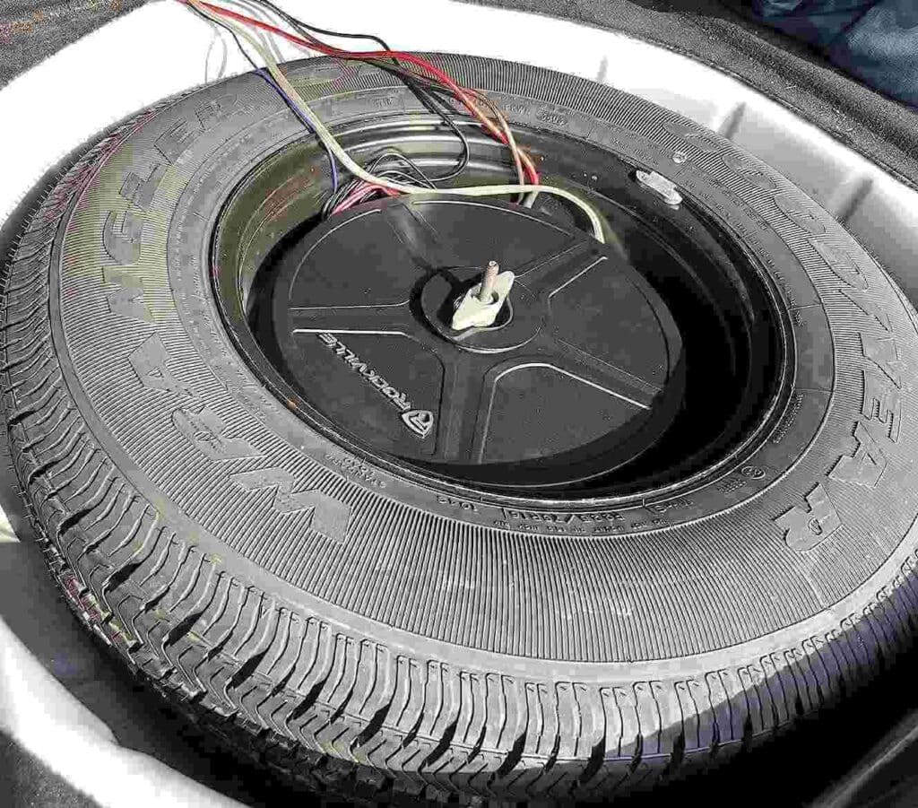 Rockville RockGhost V2 Powered Car Subwoofer