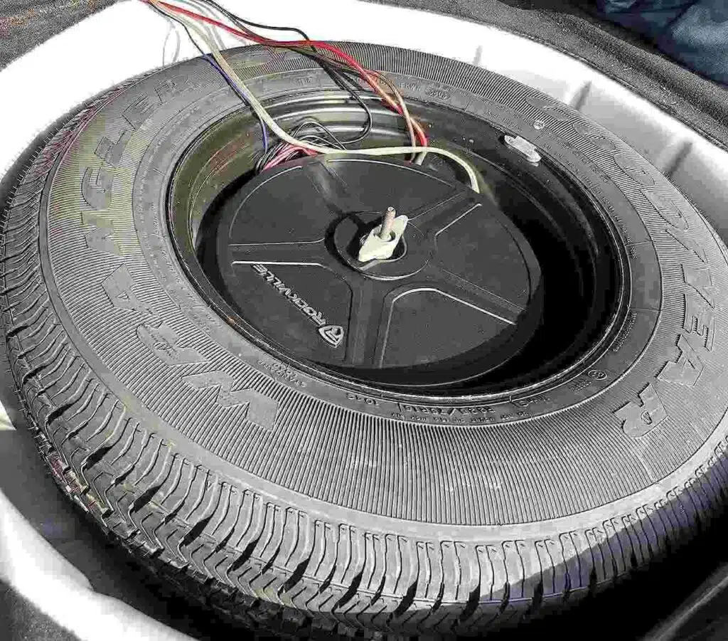 Rockville RockGhost V2 Powered Car Subwoofer